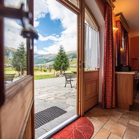 Apartment Family House Amalia Myholidaylivigno Livigno