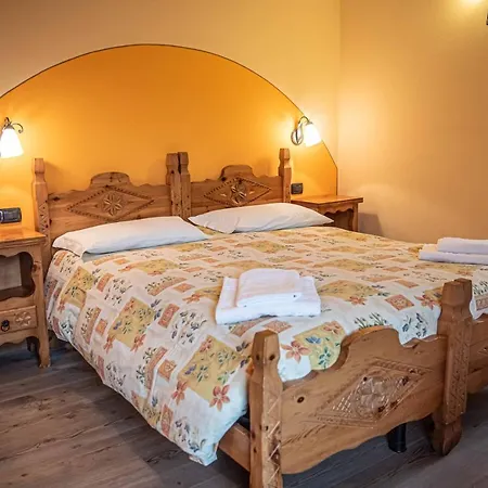 Family House Amalia Myholidaylivigno