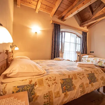 Family House Amalia Myholidaylivigno *