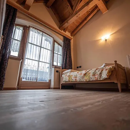 Family House Amalia Myholidaylivigno Apartment *